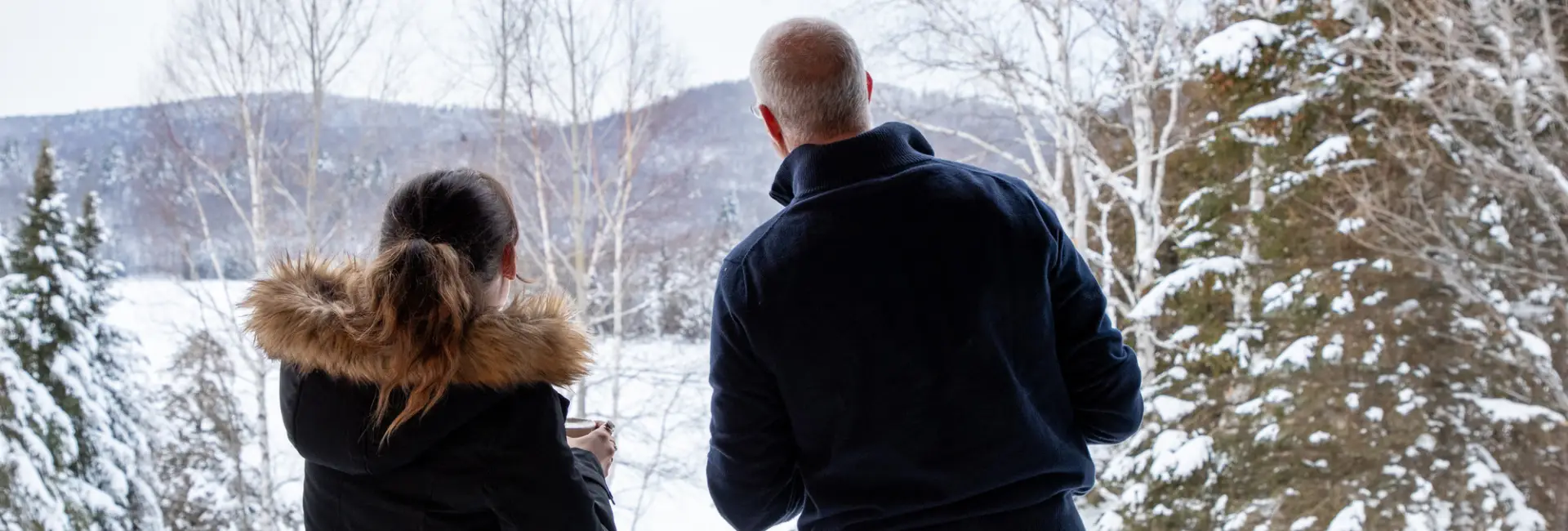 Lake Harris Lodge in the winter.