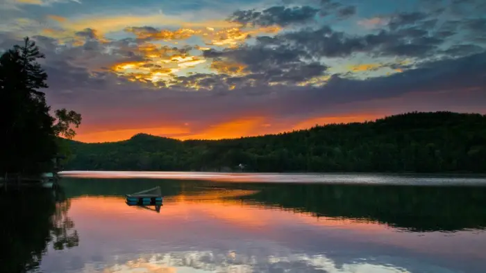 Line up for a wonderful Adirondack sunset photo.