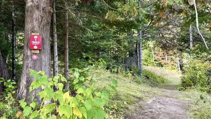 trail marker