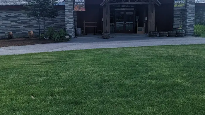 The entryway to the museum with large covered walkway